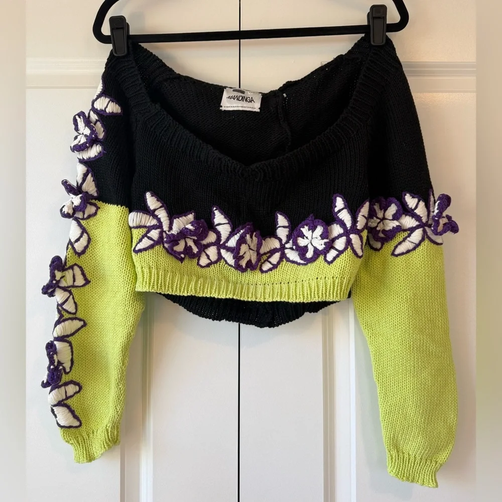Anthropologie Mandinga Rose Crop Top Black and Green Size Medium - Picture 2 of 9